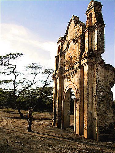 ruinas.jpg‏