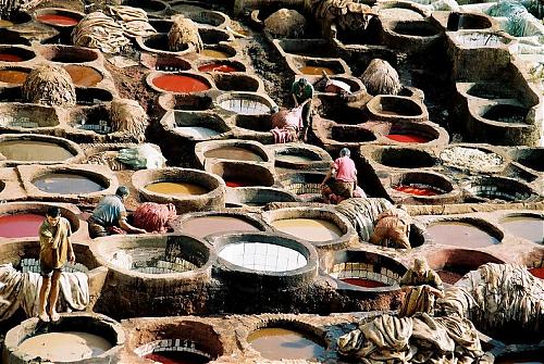 fez_-_tannery_souk.jpg‏