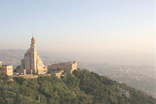 basilica_of_st__paul_-_jounieh.jpg‏