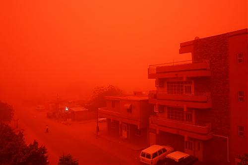 2006_05_horse_farm_haboob.jpg‏